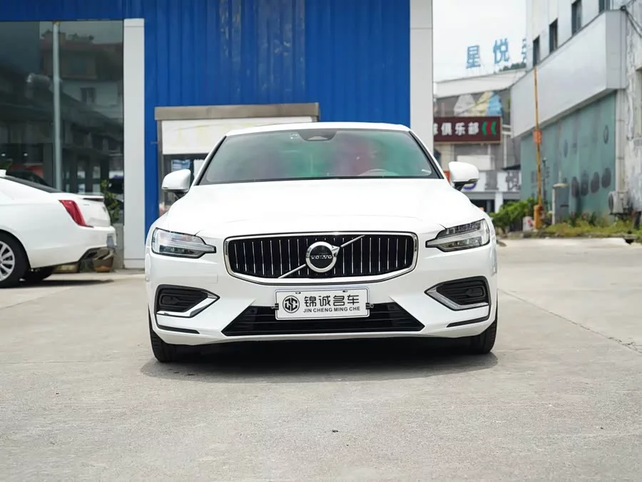 Volvo S60