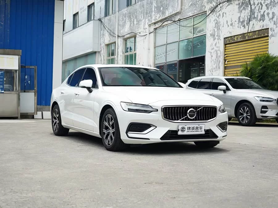 Volvo S60
