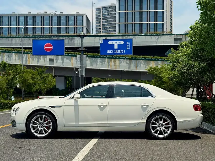 Bentley Flying Spur