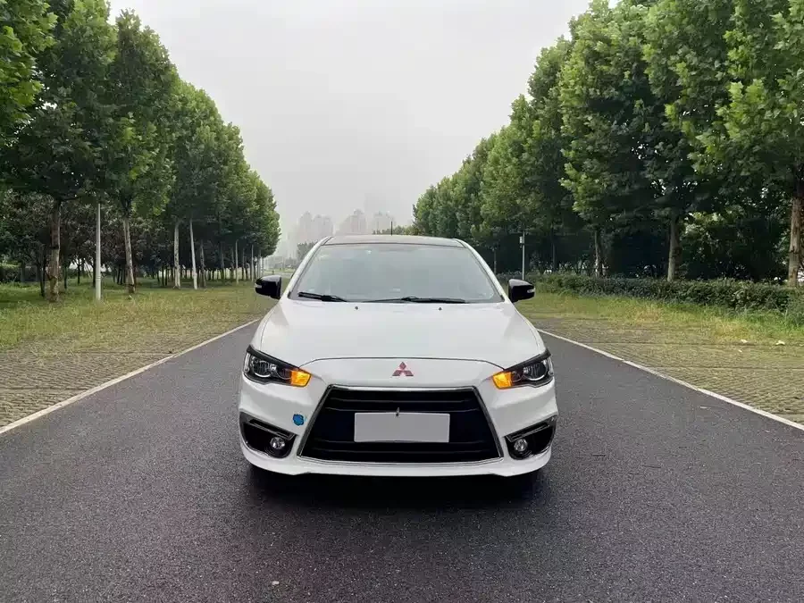 Mitsubishi Wing God