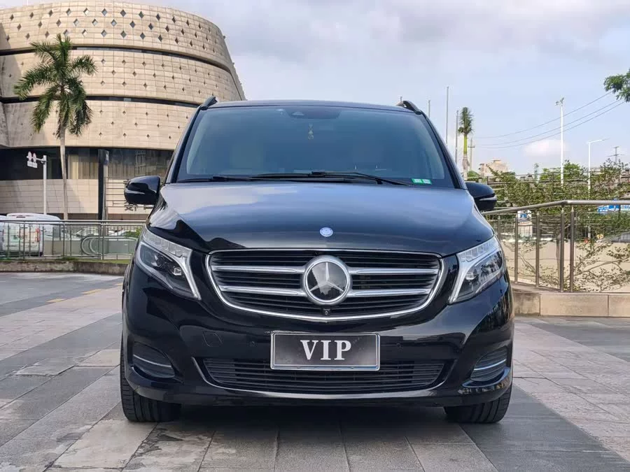Mercedes Benz Class V