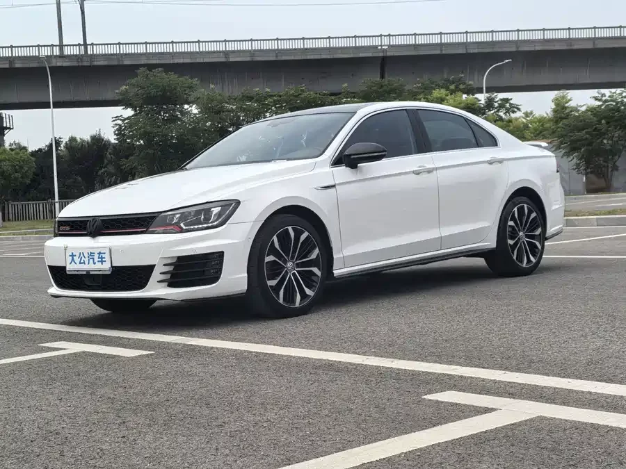 Volkswagen Lingdu