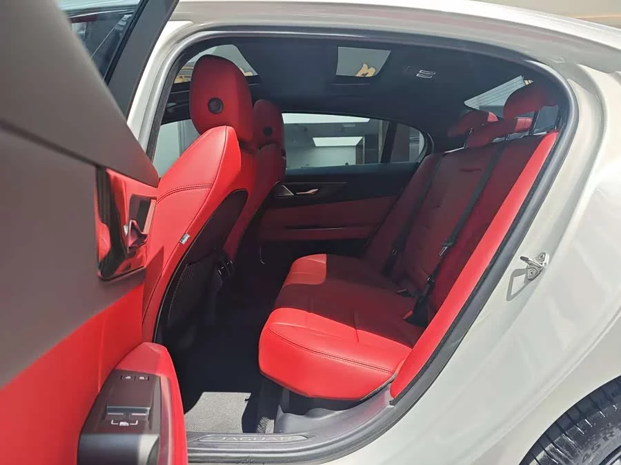 Jaguar XEL