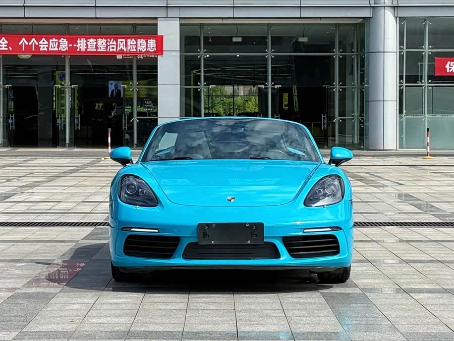 Porsche 718