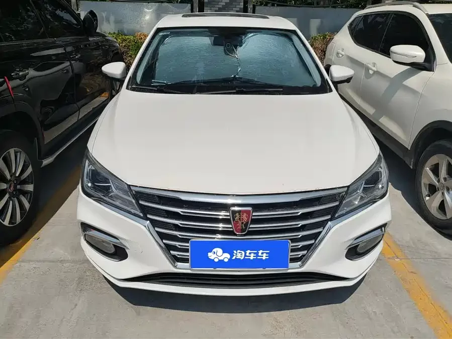 Roewe i5