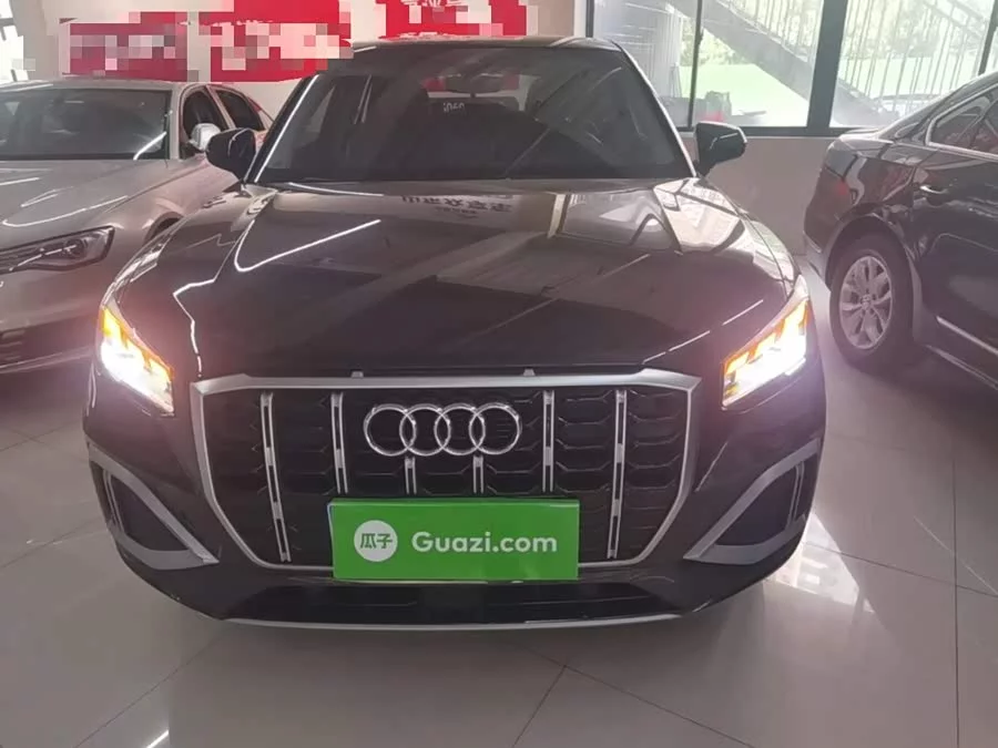 Audi Q2L
