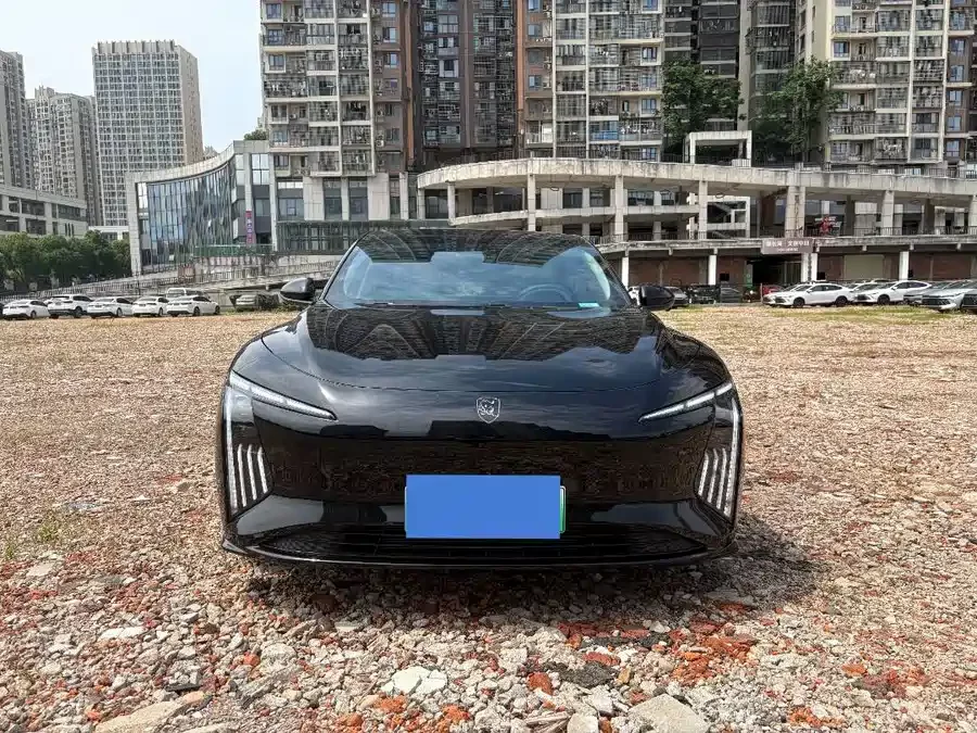 Dongfeng Xinghai S7