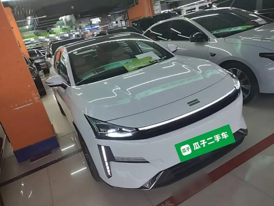 Geely Galaxy L6