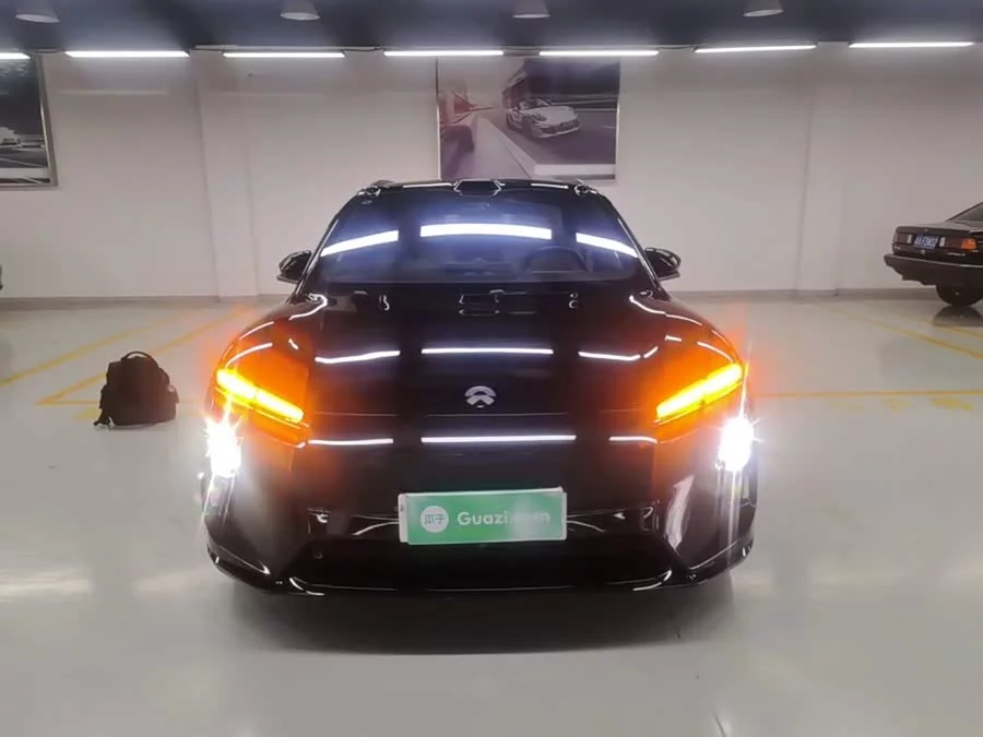 NIO ET5T