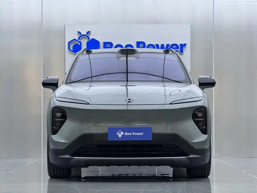 NIO ES7