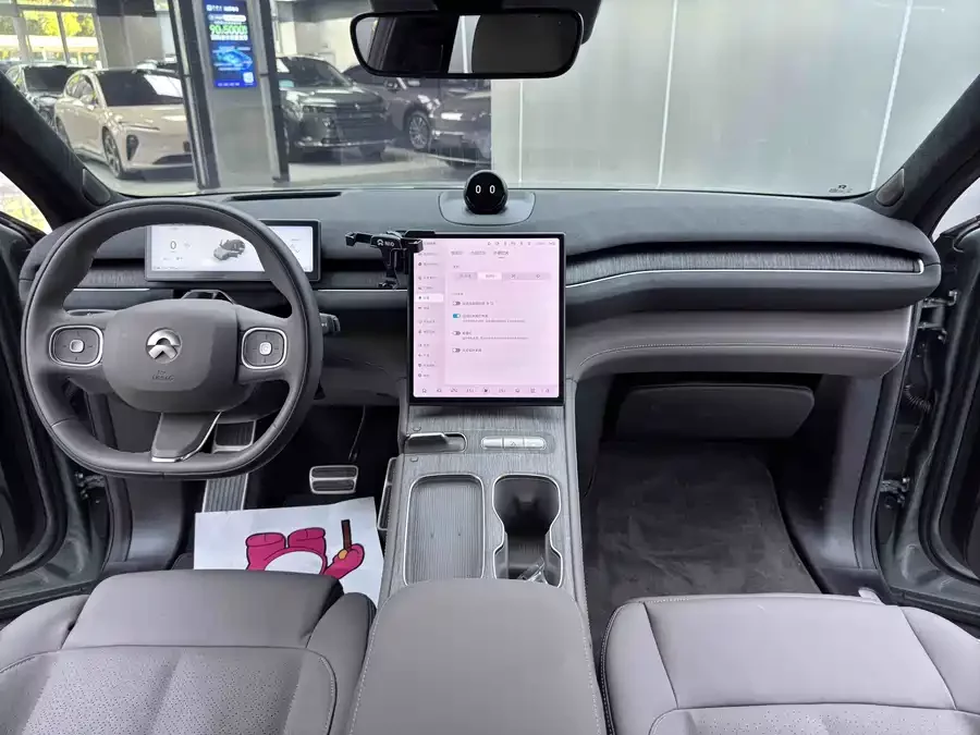 NIO ES7