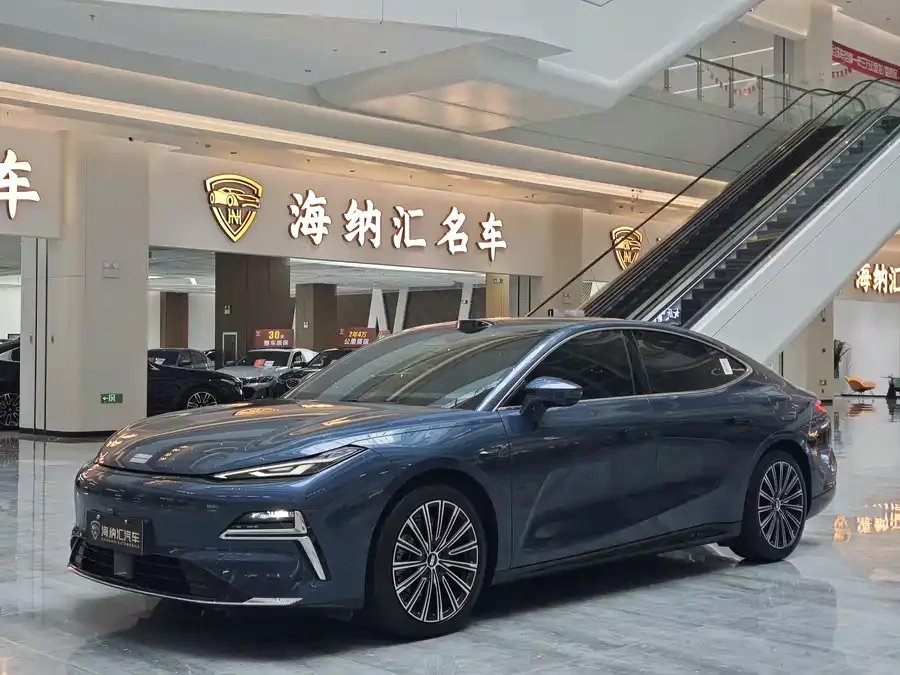 Geely Galaxy Star 8