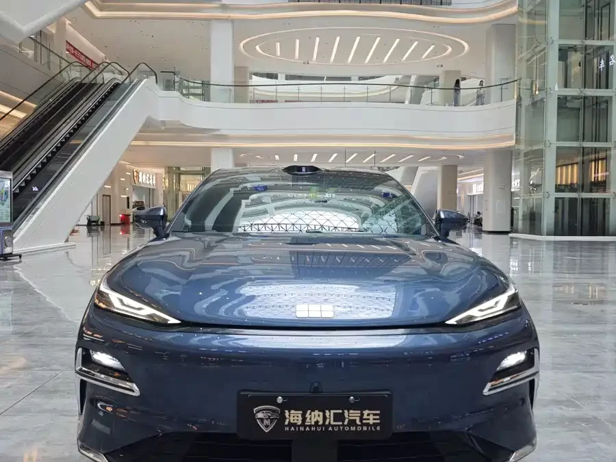Geely Galaxy Star 8