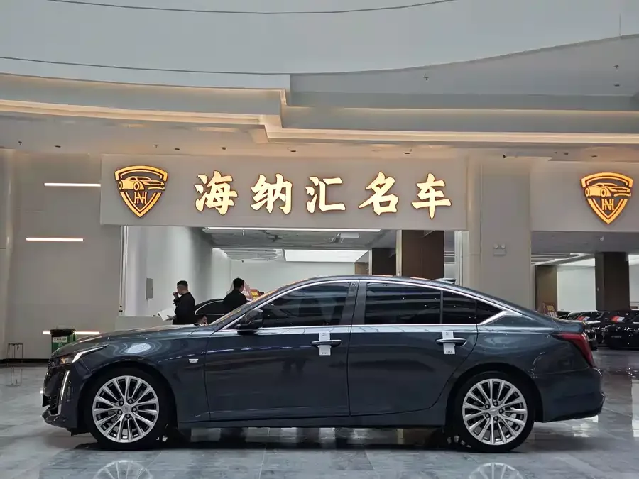 Cadillac CT5