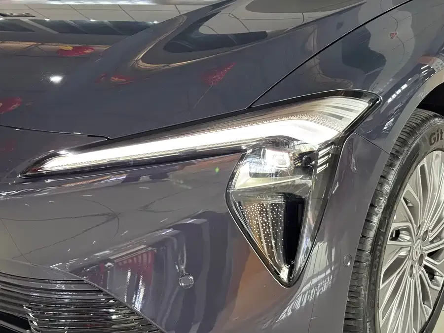 Buick Zhijing L7