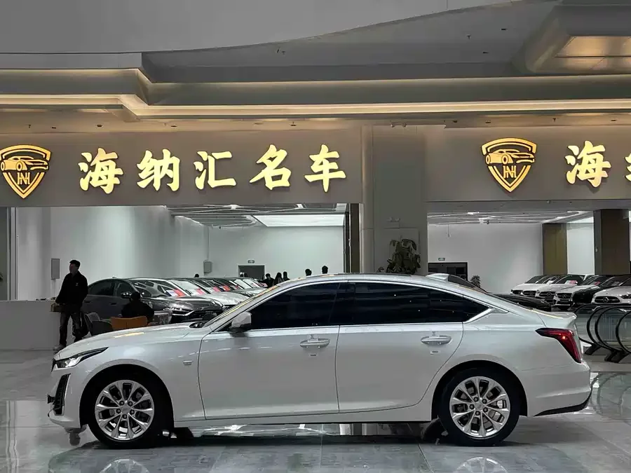 Cadillac CT5