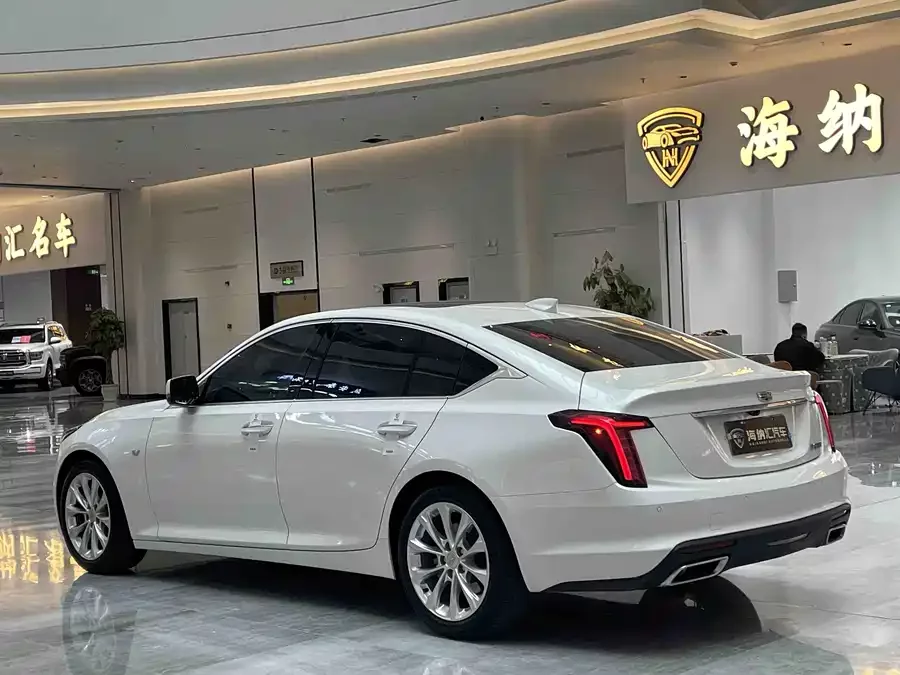 Cadillac CT5