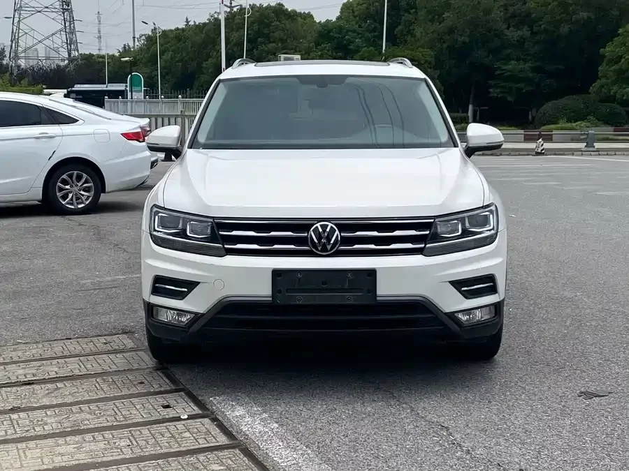 Volkswagen Tiguan L