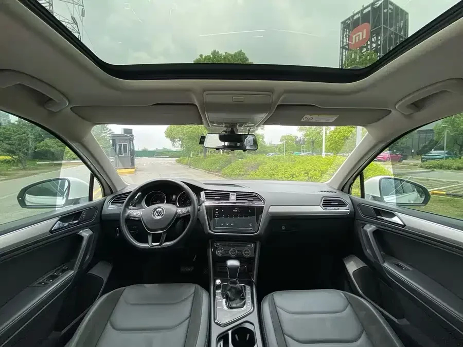 Volkswagen Tiguan L