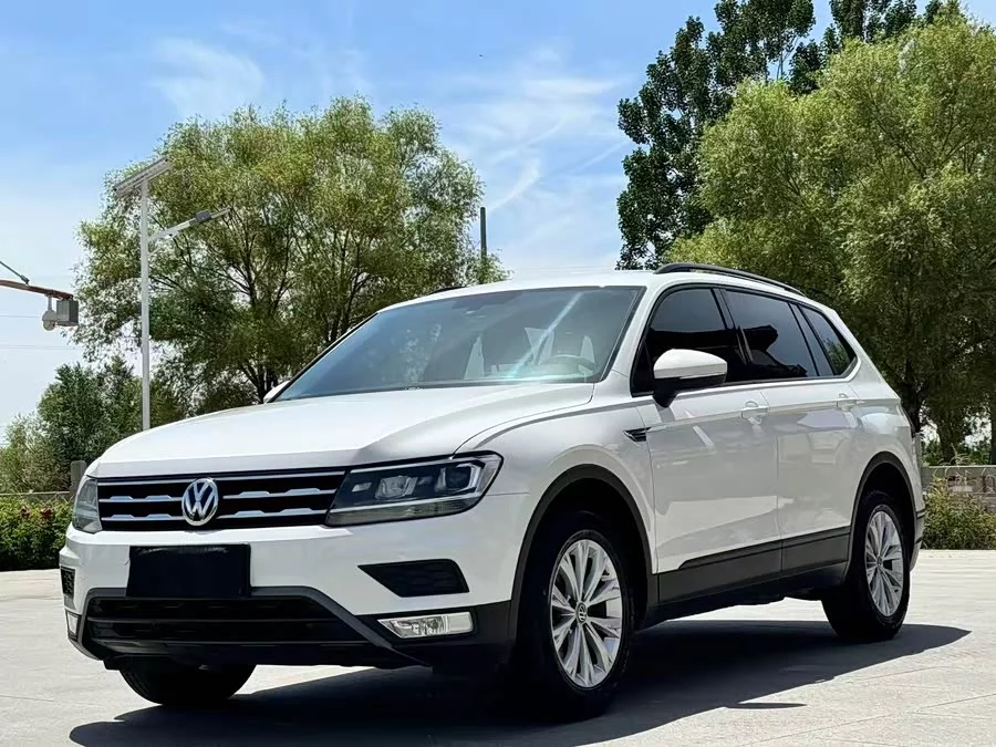 Volkswagen Tiguan L