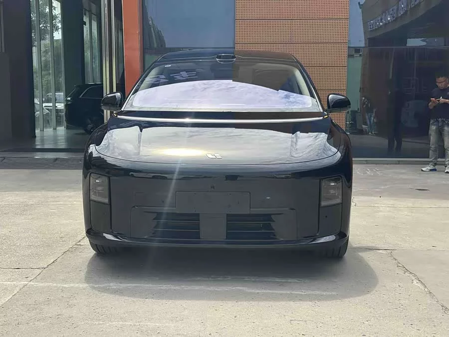 Li Ideal i8