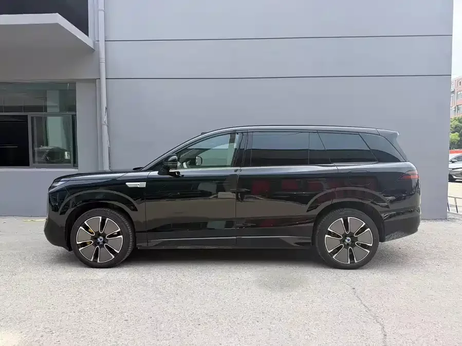 BYD N8L