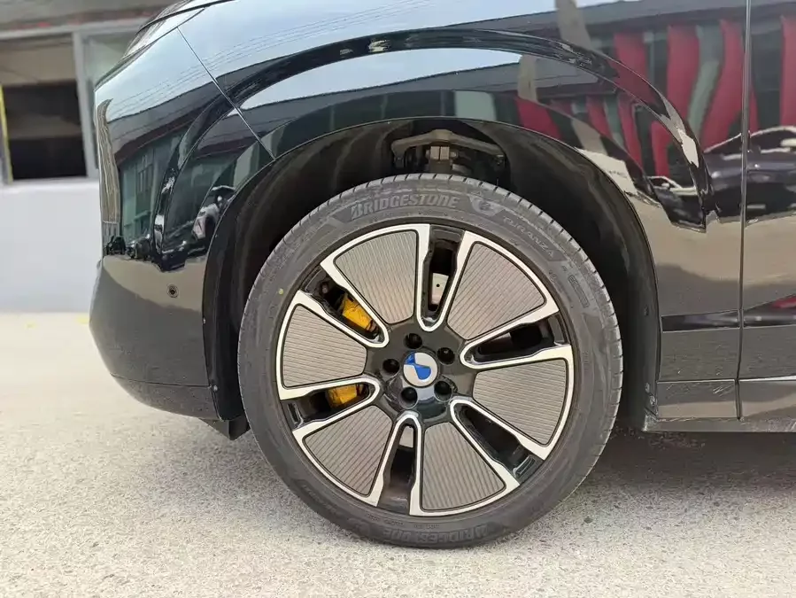 BYD N8L