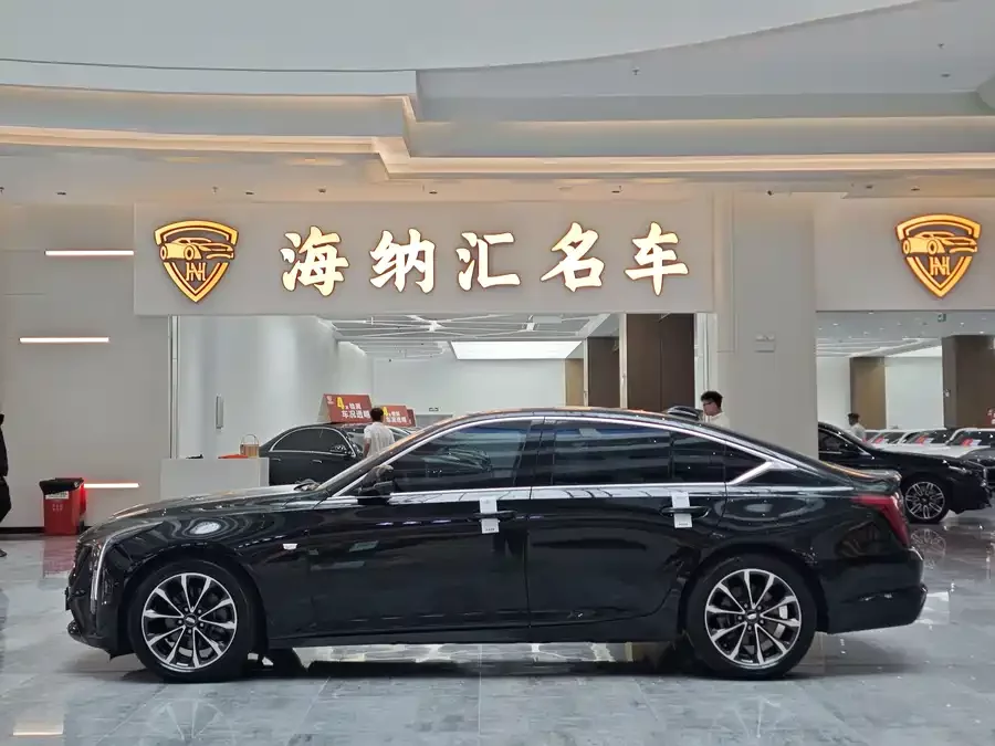 Cadillac CT5