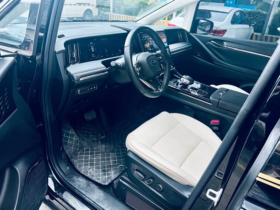 GAC Trumpchi E9