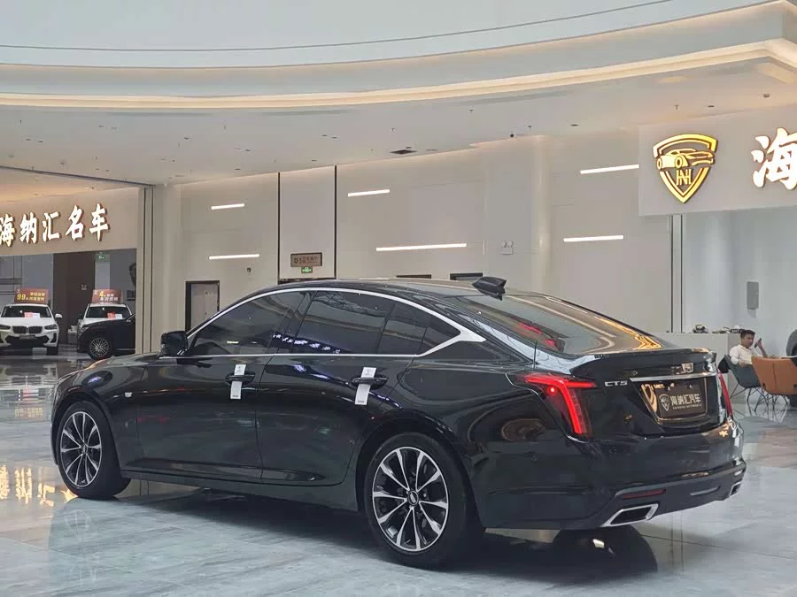 Cadillac CT5