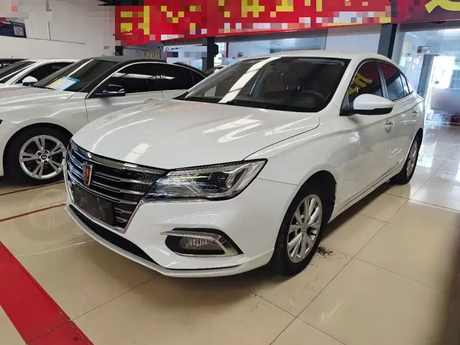 Roewe i5