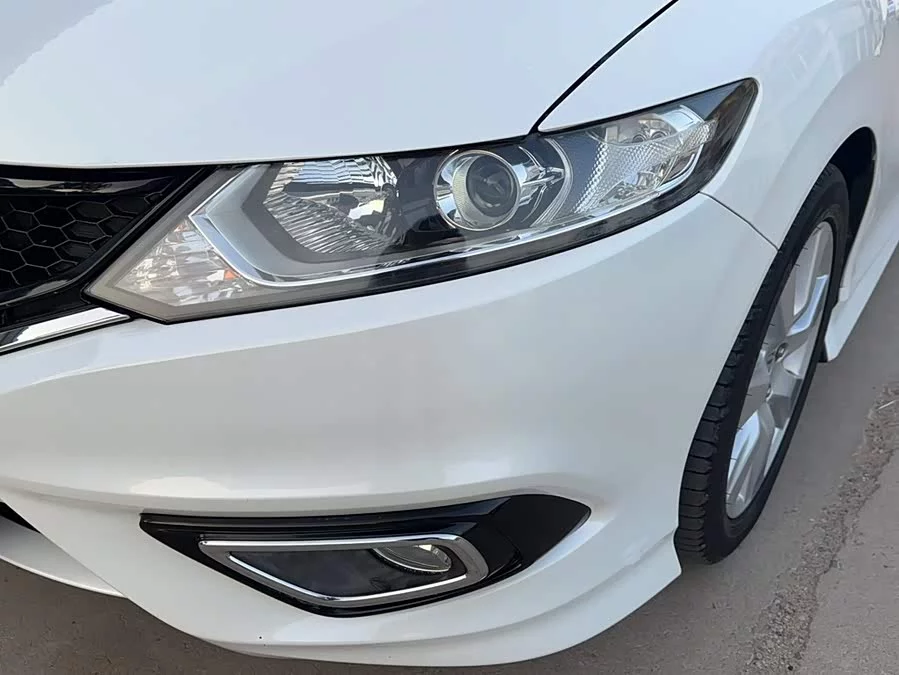 Honda Jade