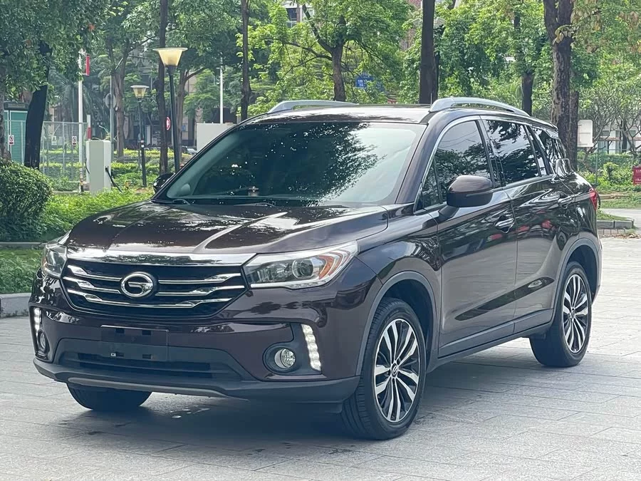 GAC Trumpchi GS4