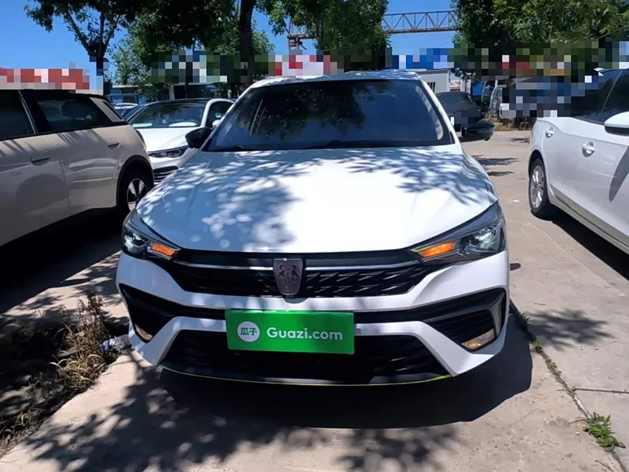 Roewe i5