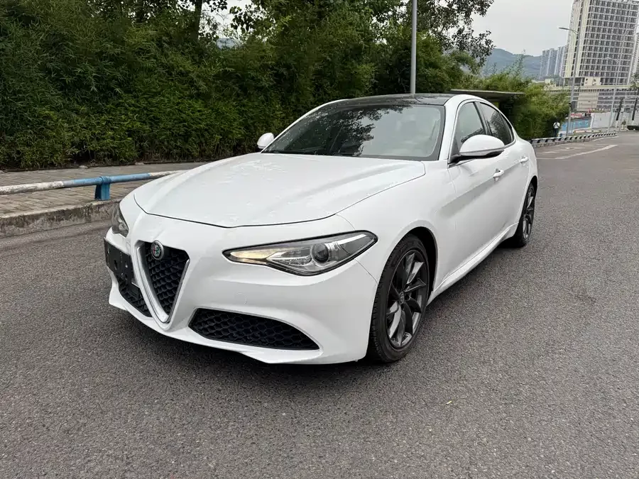 Alfa Romeo Giulia