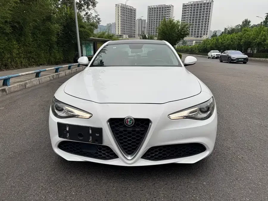 Alfa Romeo Giulia