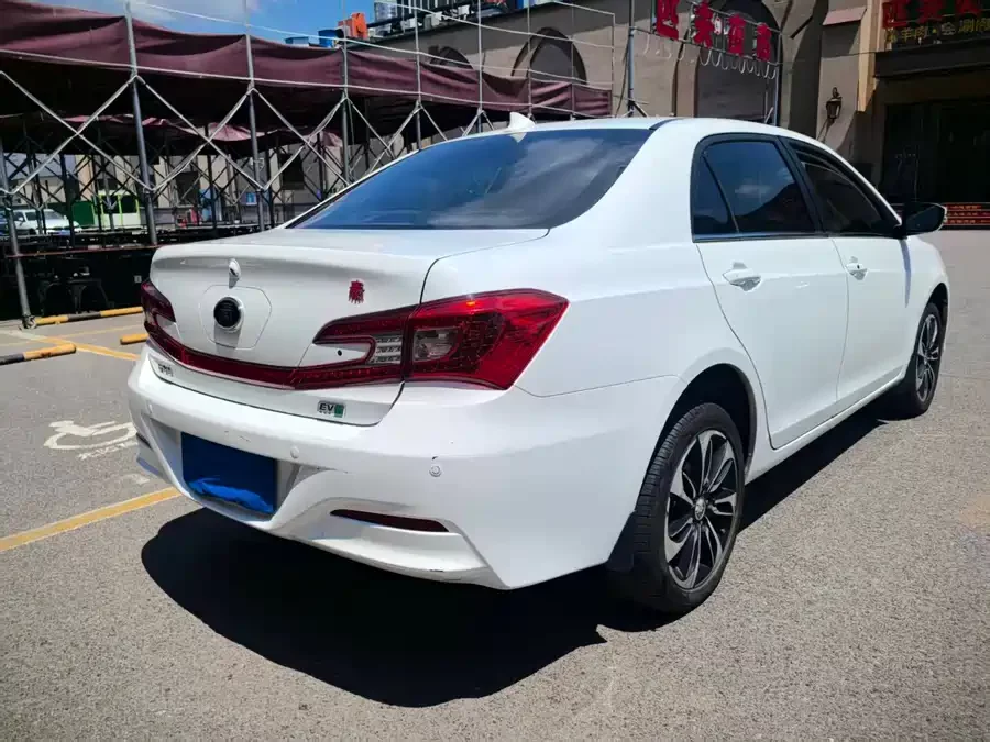 BYD Qin New Energy
