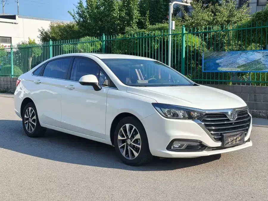 BAIC Saab D50