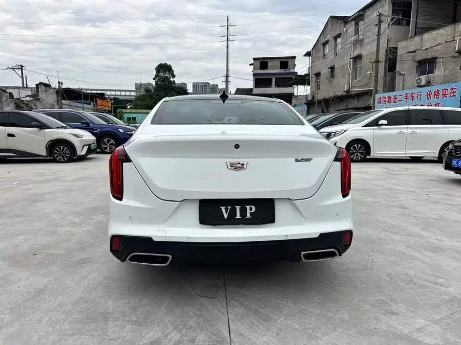 Cadillac CT4
