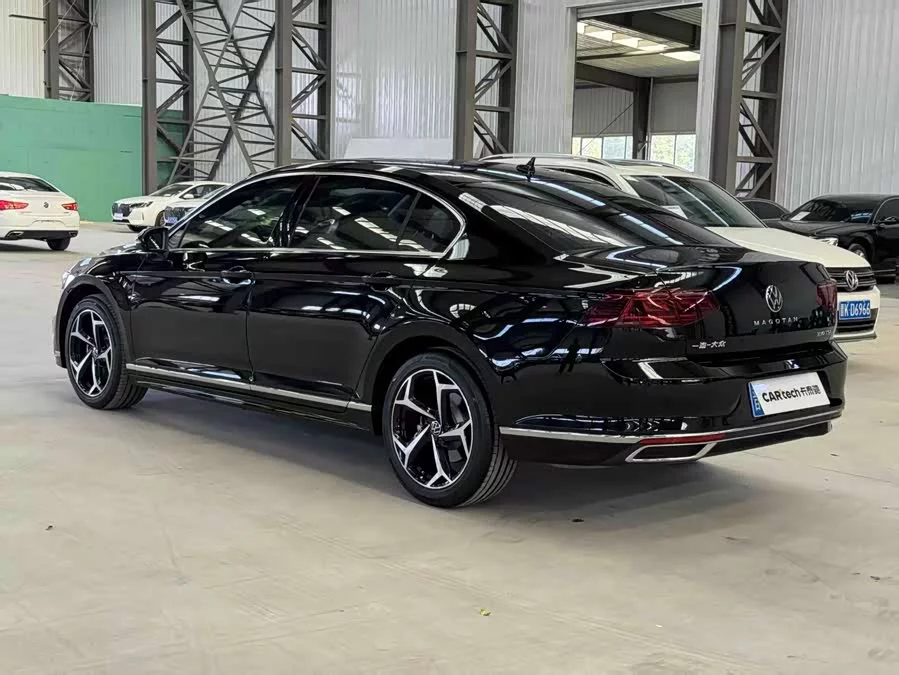 Volkswagen Magotan