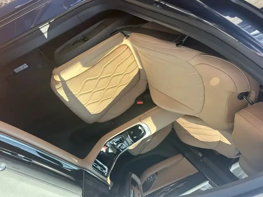 Geely Galaxy A7 EM