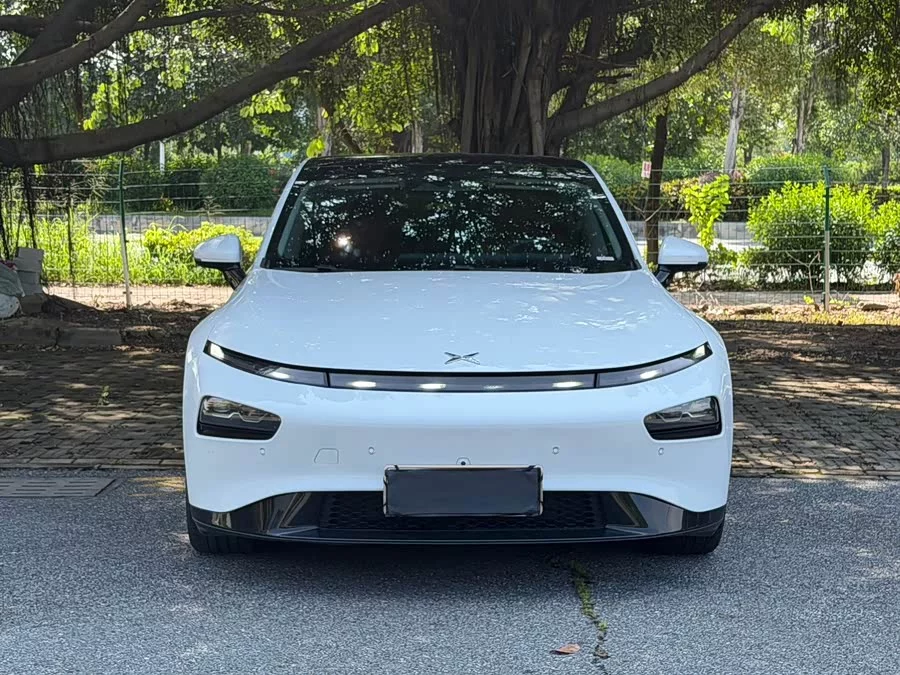 Xpeng P7