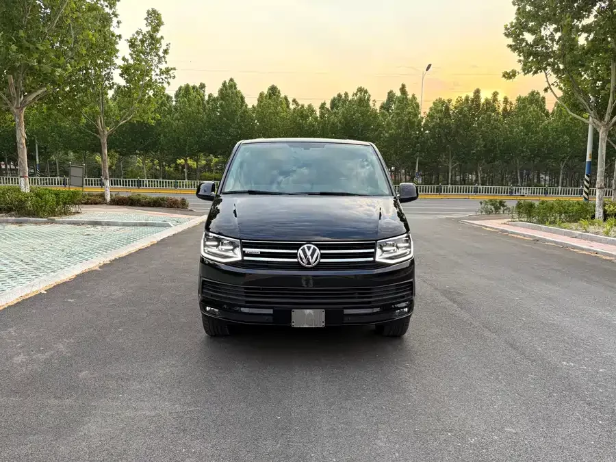 Volkswagen Caravelle