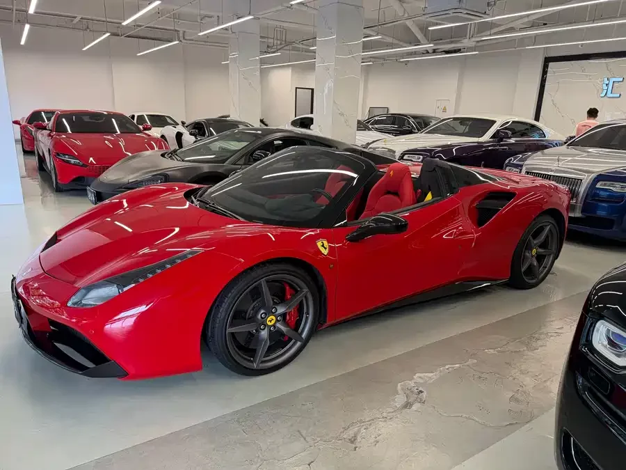 Ferrari 488