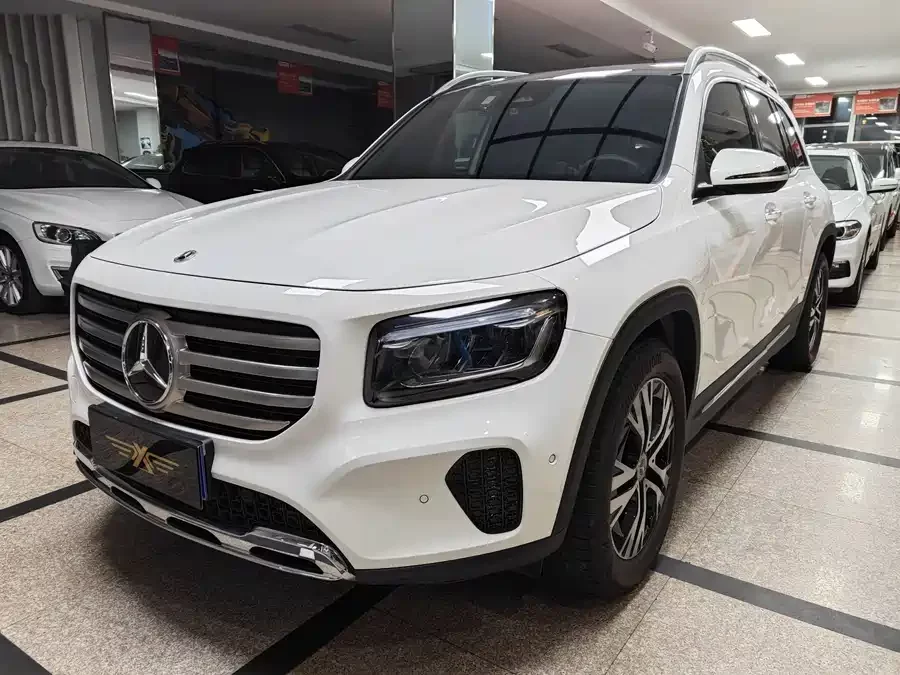 Mercedes Benz GLB