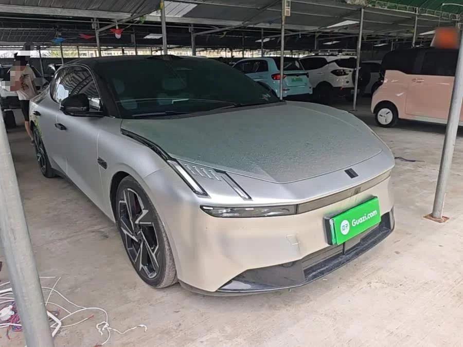 Lynk & Co Z10