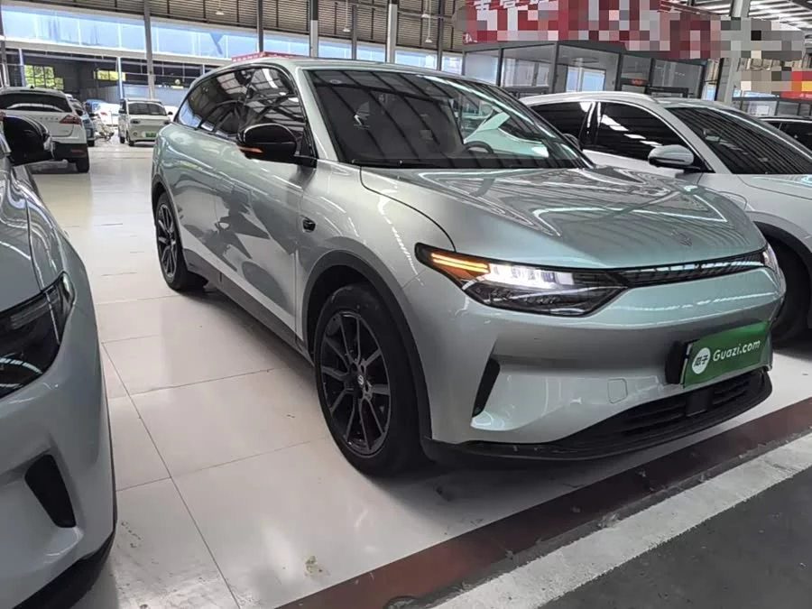 Leapmotor C11