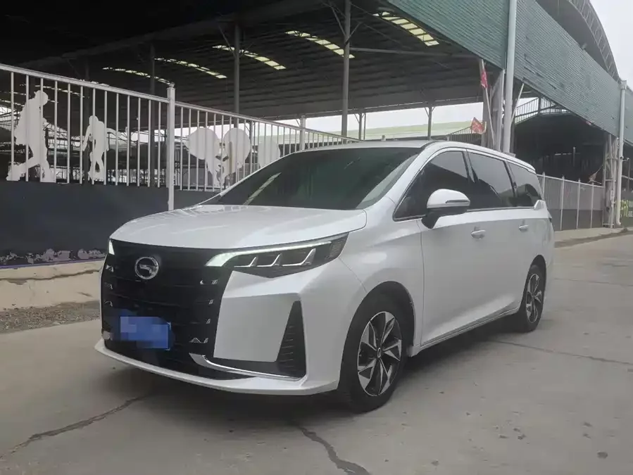 GAC Trumpchi M6