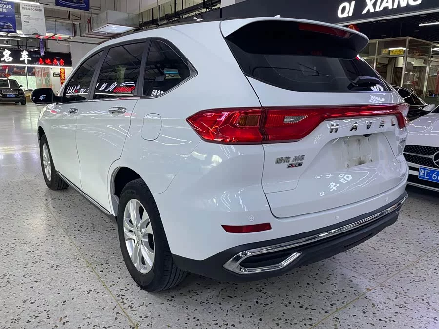 Haval M6