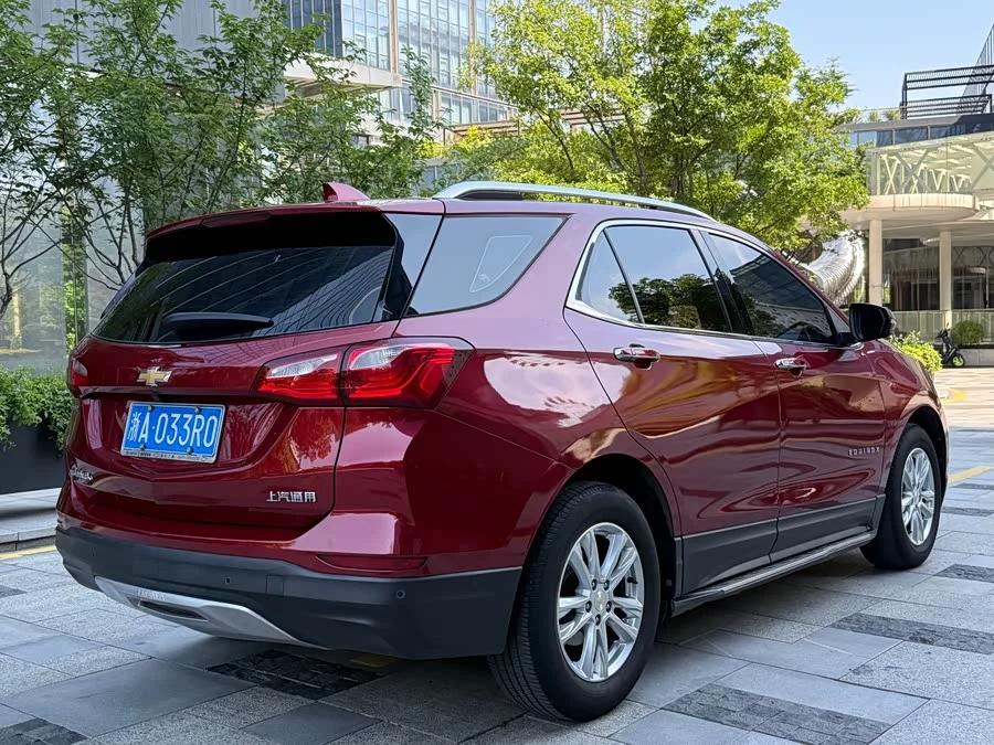 Chevrolet Explorer
